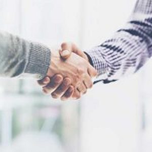 handshake_00001_300x200